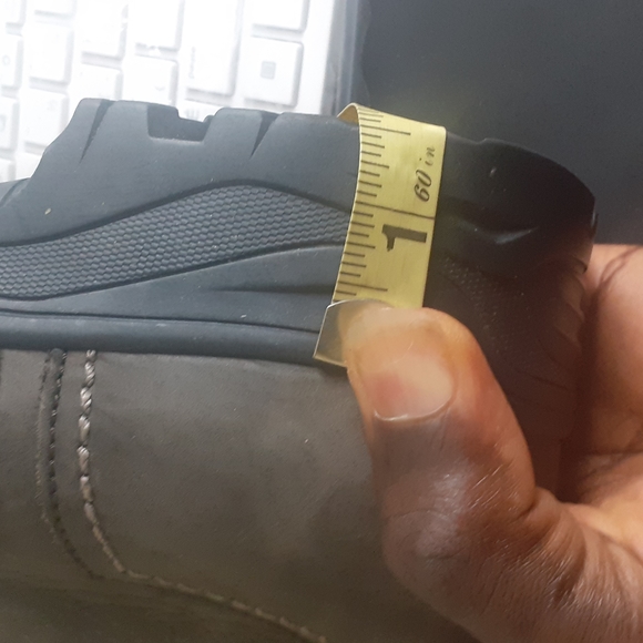 Weatherproof Leather boot with Winter Ice grip Lugged sole men10us/43eu=Wmns11.5 - Picture 10 of 10